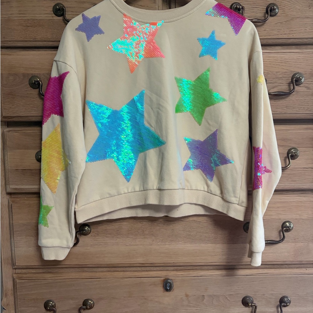 QUEEN OF SPARKLES Beige Sweatshirt with Iridescent Sequin Stars